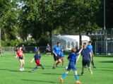 Laatste training S.K.N.W.K. JO11-1JM van seizoen 2022-2023 (partijtje tegen de ouders) (81/221)